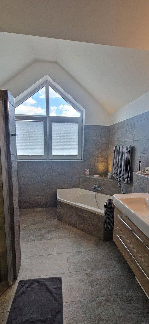 Prodej domu 180 m², pozemek 580 m², Mandelbachtal, Země Sársko Prodej domu 180 m², pozemek 580 m², Mandelbachtal, Země Sársko
