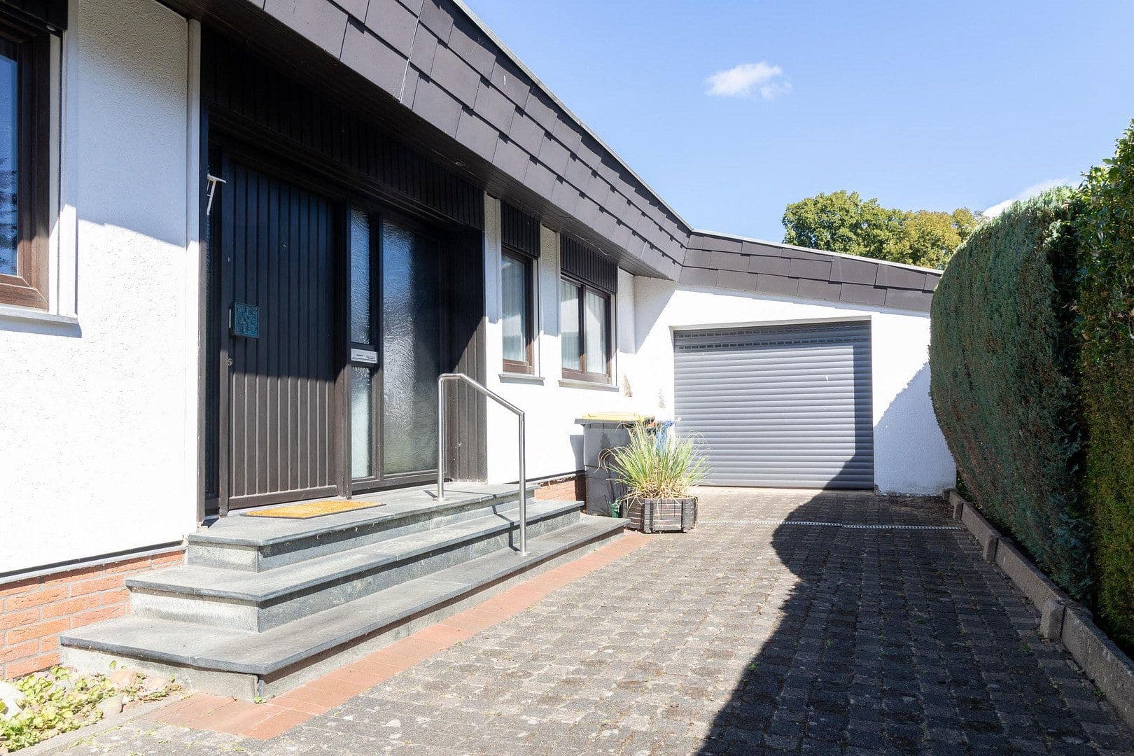 Prodej domu 133 m², pozemek 792 m², Bad Oeynhausen, Severní Porýní-Vestfálsko Prodej domu 133 m², pozemek 792 m², Bad Oeynhausen, Severní Porýní-Vestfálsko