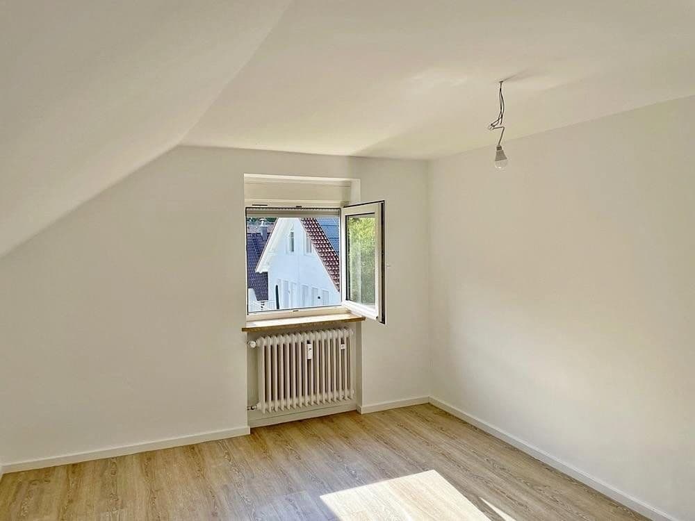 Pronájem bytu 3+1 55 m², Franz-Töpsl-Weg 15, München, Bavorsko Pronájem bytu 3+1 55 m², Franz-Töpsl-Weg 15, München, Bavorsko