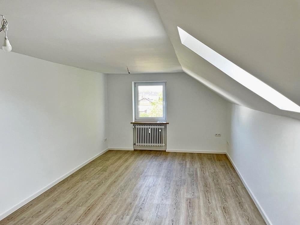 Pronájem bytu 3+1 55 m², Franz-Töpsl-Weg 15, München, Bavorsko Pronájem bytu 3+1 55 m², Franz-Töpsl-Weg 15, München, Bavorsko