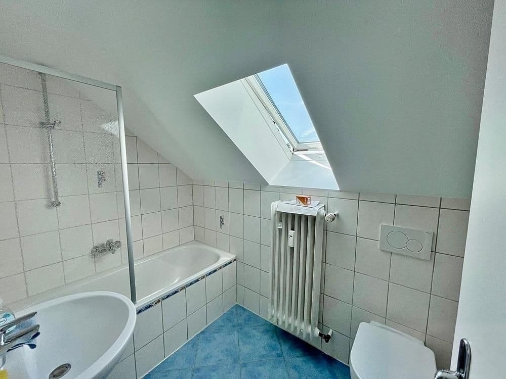 Pronájem bytu 3+1 55 m², Franz-Töpsl-Weg 15, München, Bavorsko Pronájem bytu 3+1 55 m², Franz-Töpsl-Weg 15, München, Bavorsko