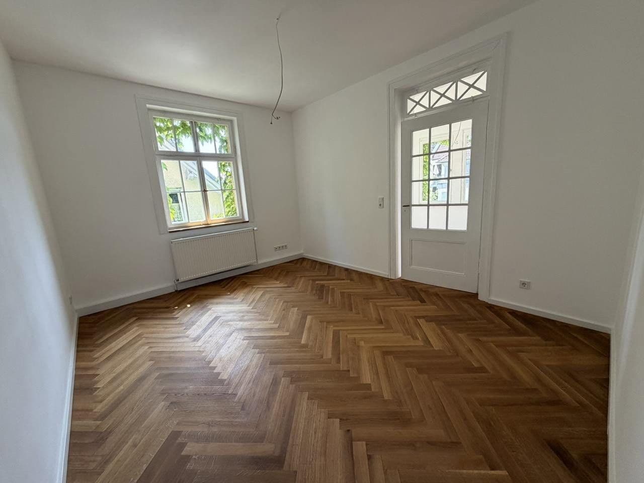 Prodej bytu 6+1 146 m², Friedrich-Ebert-Straße 18, Göppingen, Bádensko-Württembersko Prodej bytu 6+1 146 m², Friedrich-Ebert-Straße 18, Göppingen, Bádensko-Württembersko