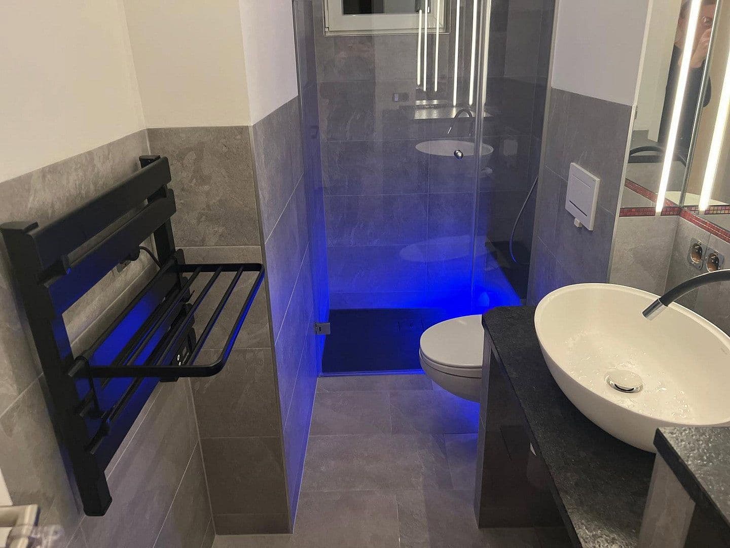 Prodej domu 300 m², pozemek 1.000 m², Solingen, Severní Porýní-Vestfálsko Prodej domu 300 m², pozemek 1.000 m², Solingen, Severní Porýní-Vestfálsko