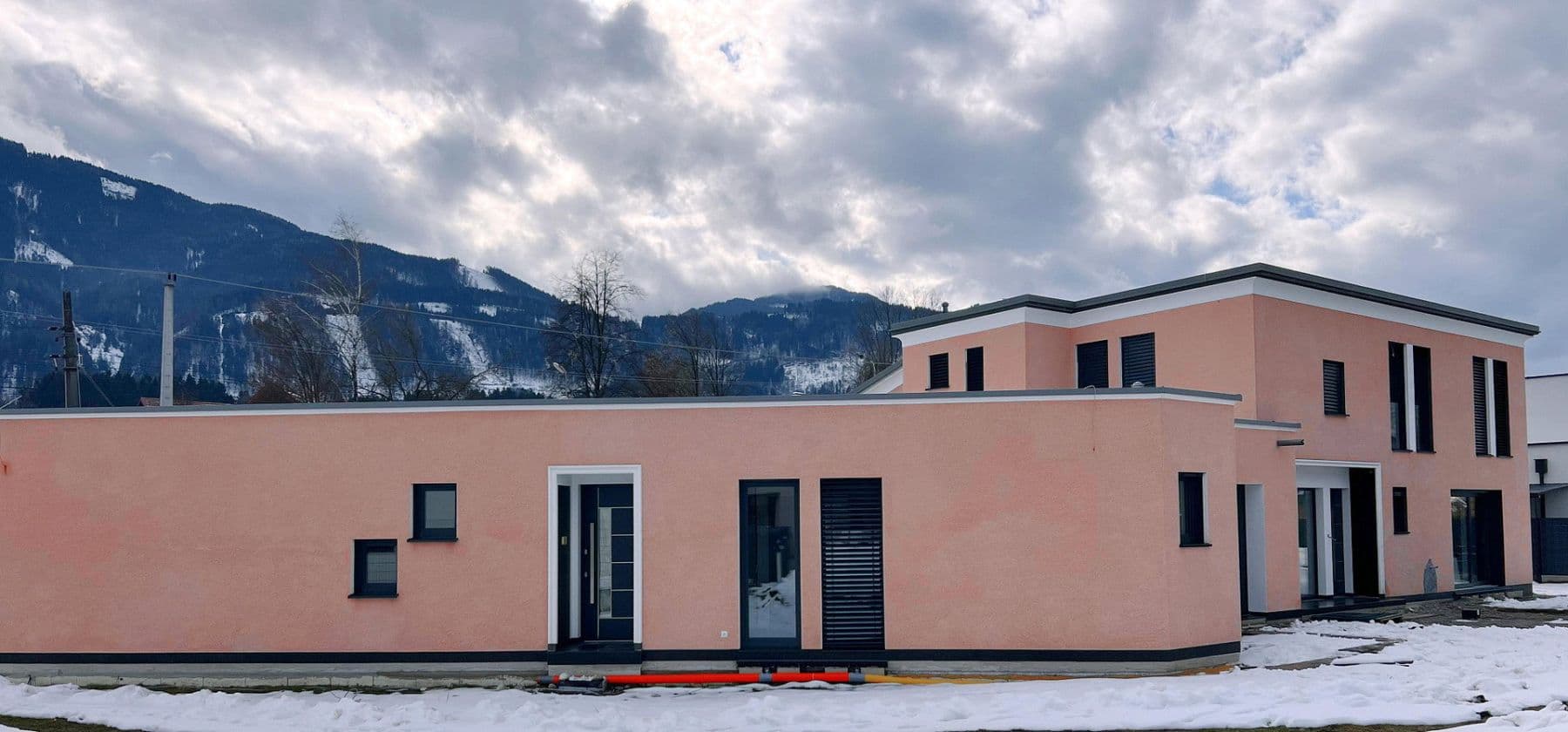Prodej domu 300 m², pozemek 1.000 m², Solingen, Severní Porýní-Vestfálsko Prodej domu 300 m², pozemek 1.000 m², Solingen, Severní Porýní-Vestfálsko