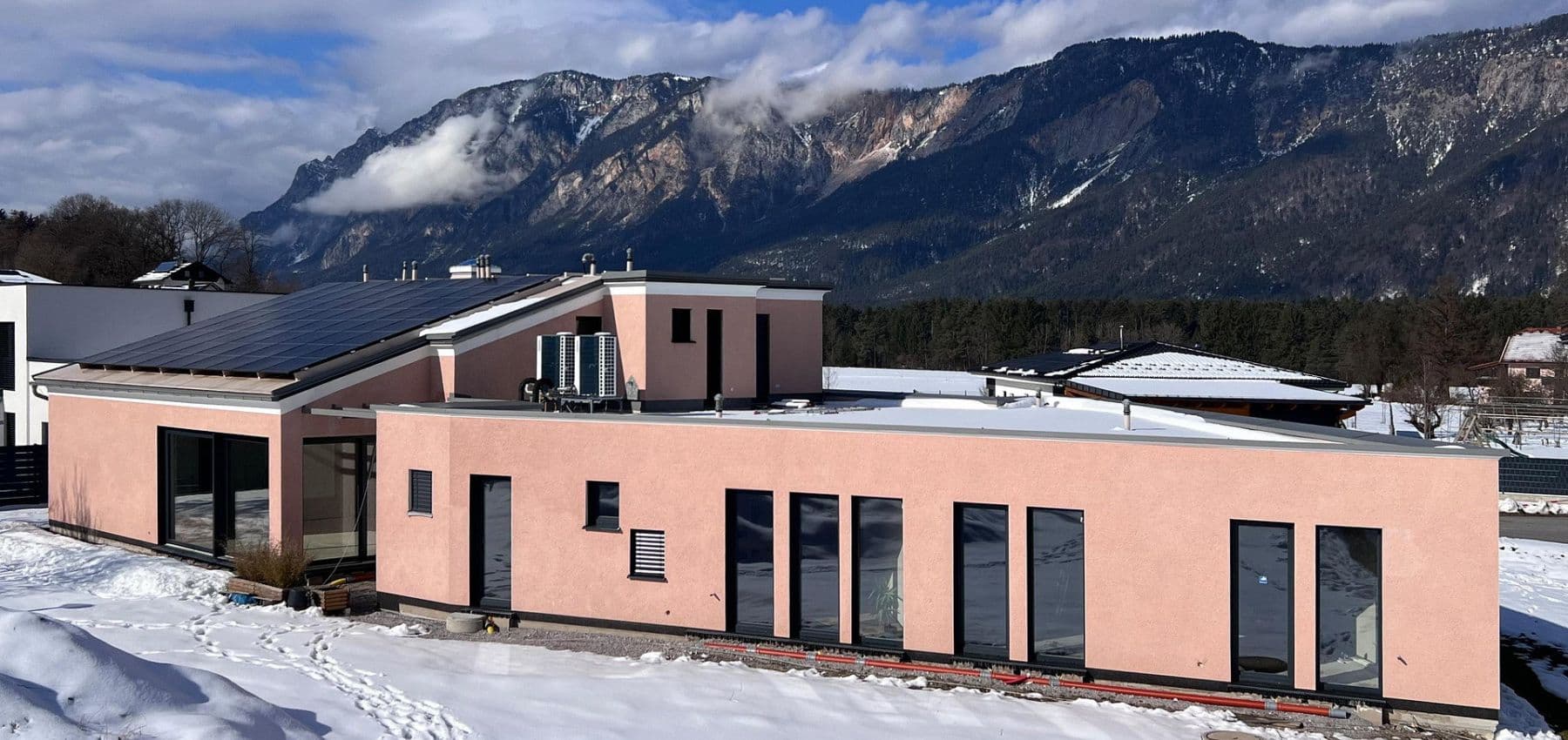 Prodej domu 300 m², pozemek 1.000 m², Solingen, Severní Porýní-Vestfálsko Prodej domu 300 m², pozemek 1.000 m², Solingen, Severní Porýní-Vestfálsko