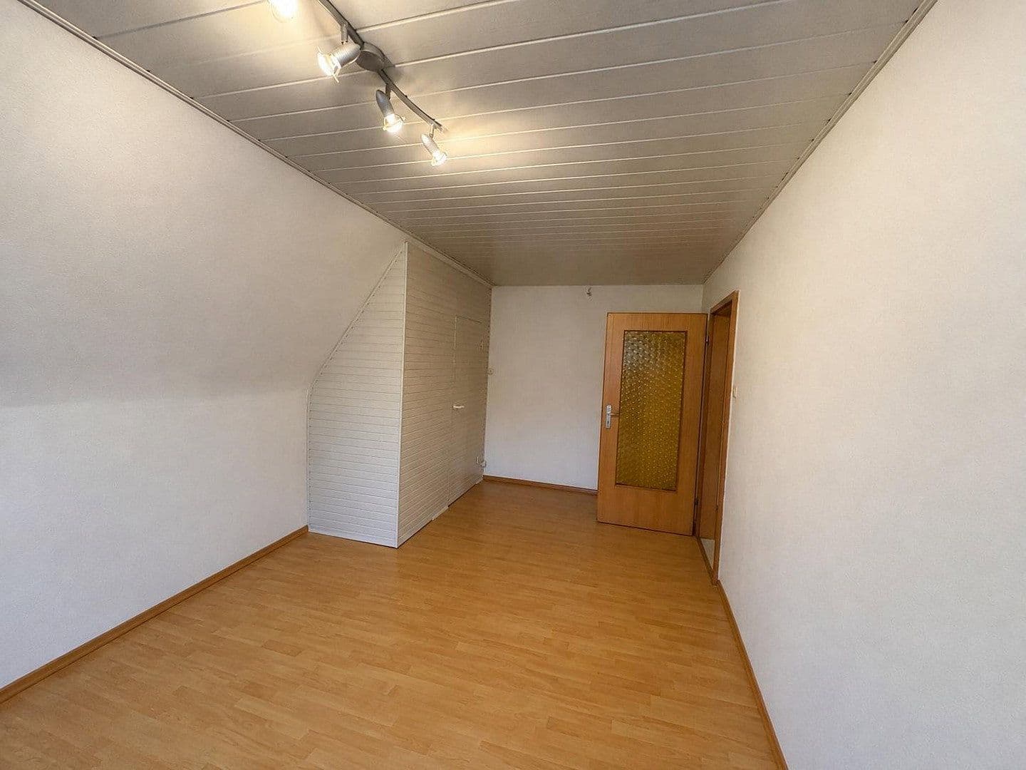 Prodej domu 124 m², pozemek 853 m², Schenefeld, Šlesvicko-Holštýnsko Prodej domu 124 m², pozemek 853 m², Schenefeld, Šlesvicko-Holštýnsko