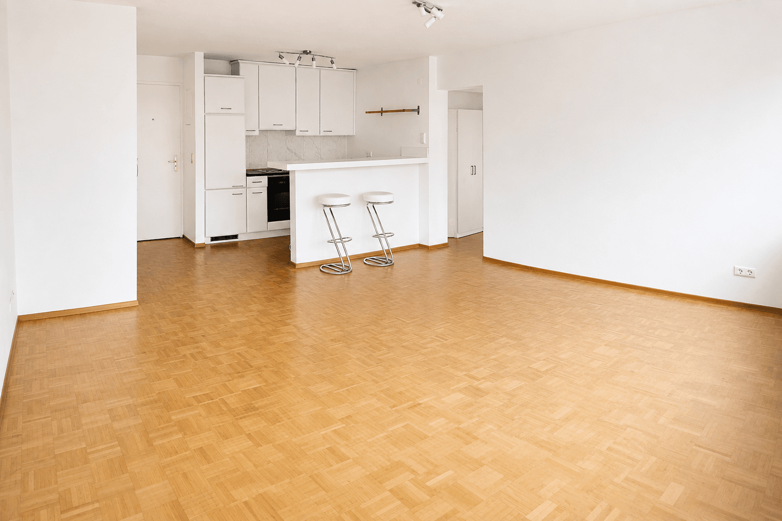 Prodej bytu 2+1 51 m², Augustenstr. 10, Stuttgart, Bádensko-Württembersko Prodej bytu 2+1 51 m², Augustenstr. 10, Stuttgart, Bádensko-Württembersko