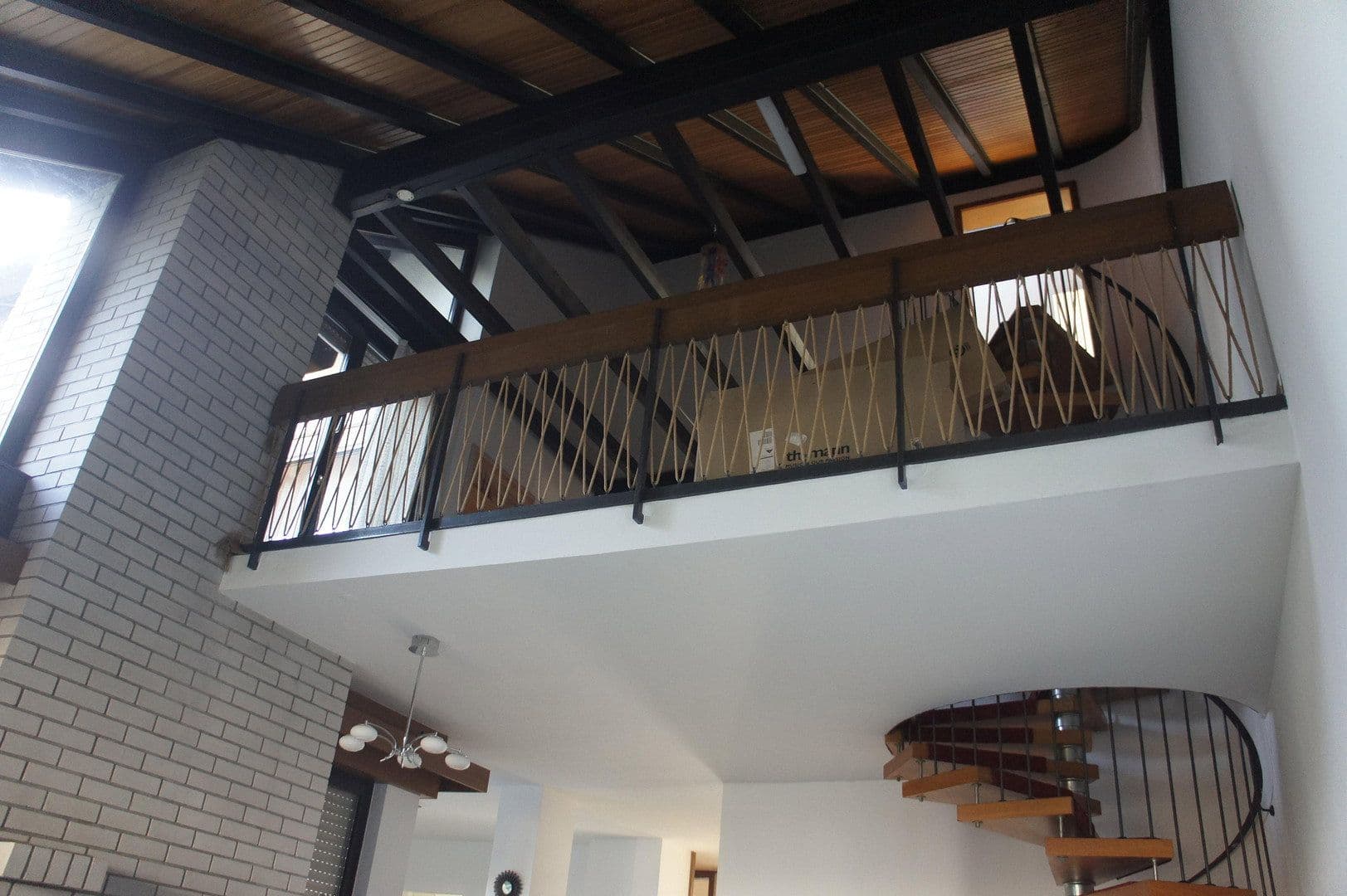 Prodej domu 209 m², pozemek 370 m², Bernhardstr.6, Mühlheim am Main, Hessen Prodej domu 209 m², pozemek 370 m², Bernhardstr.6, Mühlheim am Main, Hessen