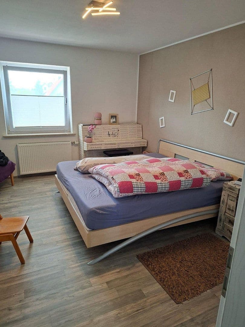 Prodej domu 186 m², pozemek 558 m², Königsbrunn, Bavorsko Prodej domu 186 m², pozemek 558 m², Königsbrunn, Bavorsko