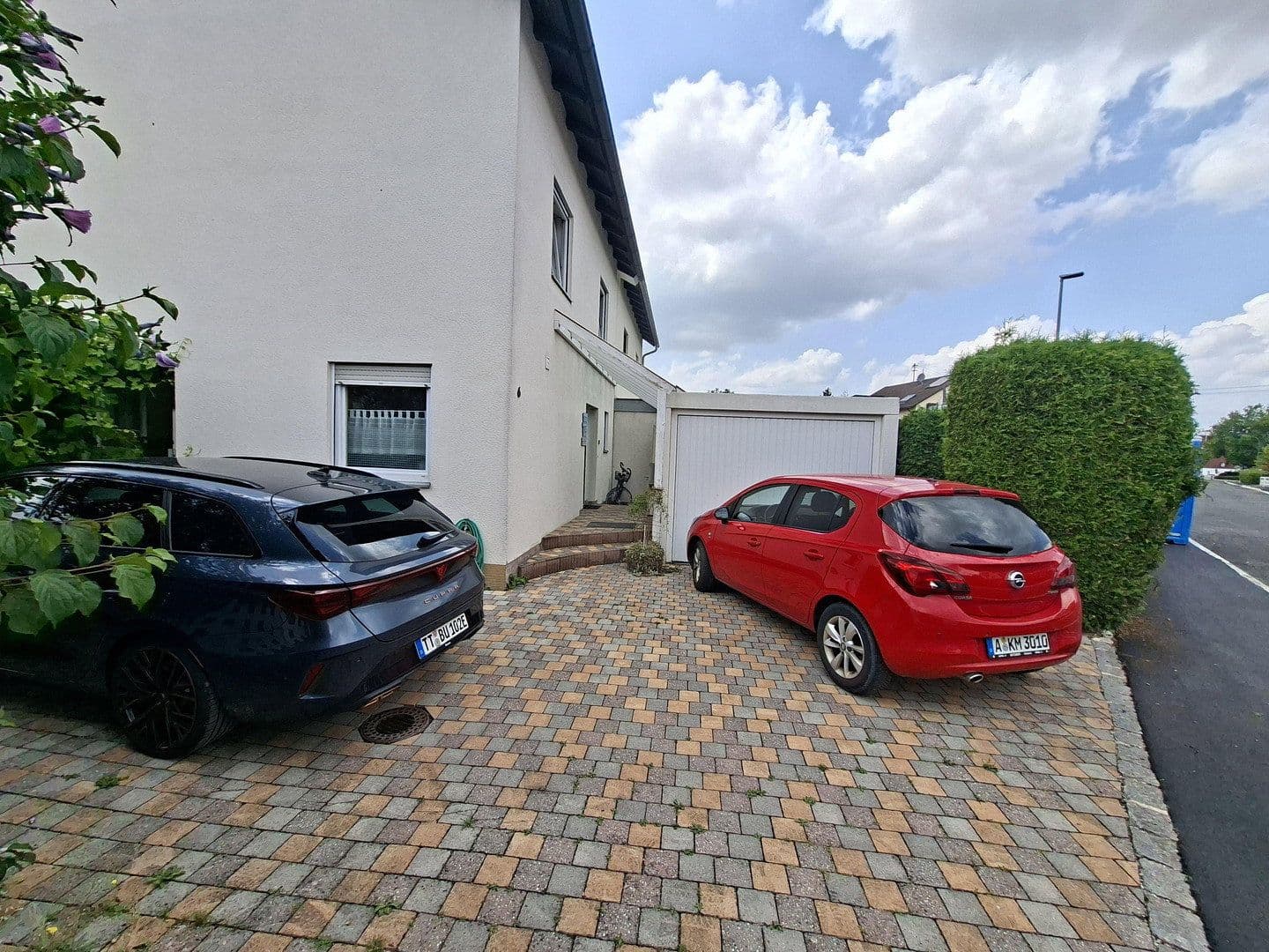 Prodej domu 186 m², pozemek 558 m², Königsbrunn, Bavorsko Prodej domu 186 m², pozemek 558 m², Königsbrunn, Bavorsko