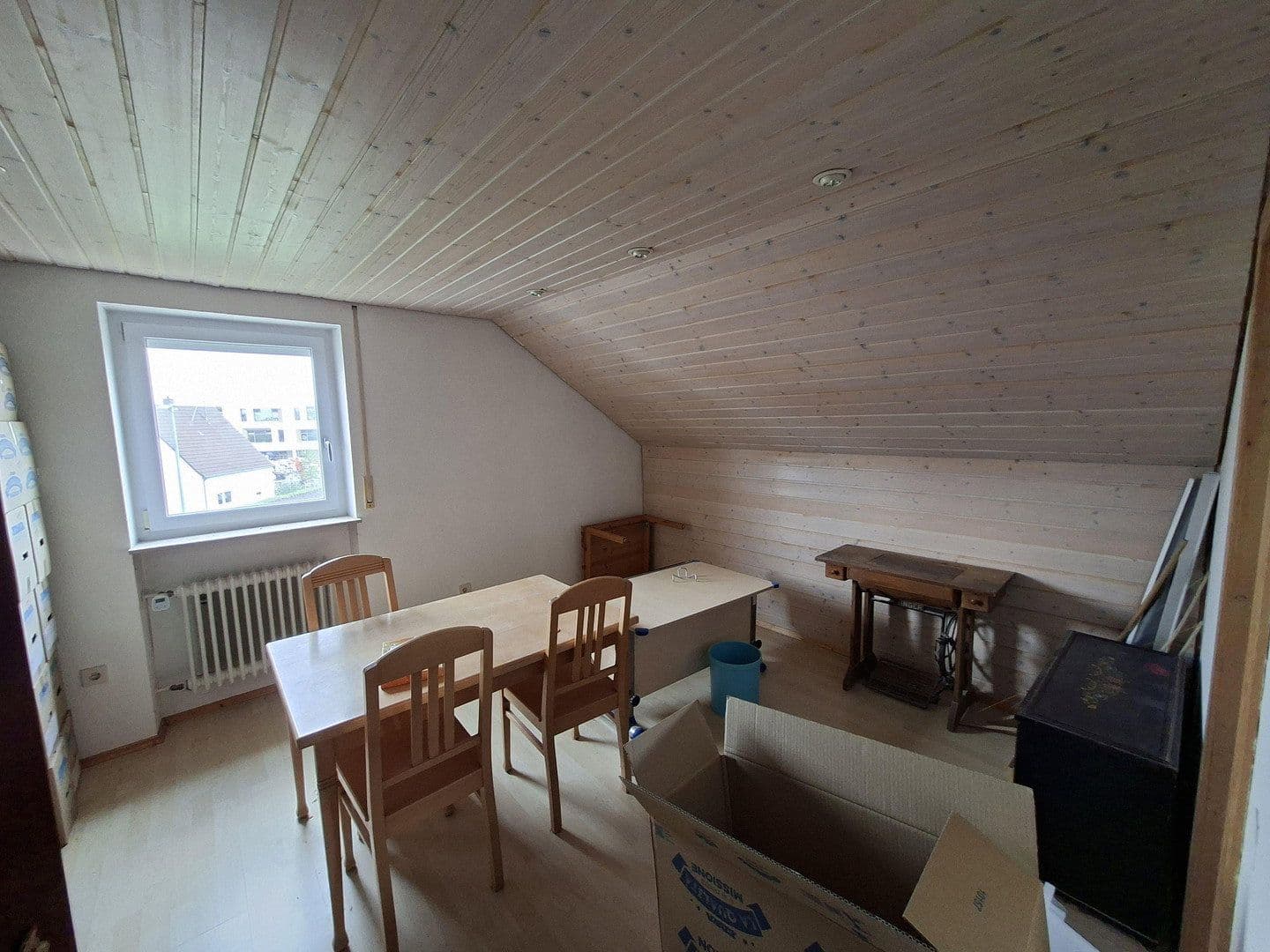 Prodej domu 186 m², pozemek 558 m², Königsbrunn, Bavorsko Prodej domu 186 m², pozemek 558 m², Königsbrunn, Bavorsko