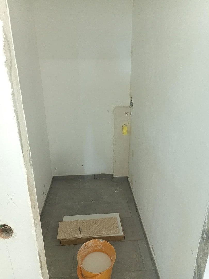 Pronájem bytu 3+kk 91 m², Im Mainfeld 23, Frankfurt, Hessen Pronájem bytu 3+kk 91 m², Im Mainfeld 23, Frankfurt, Hessen