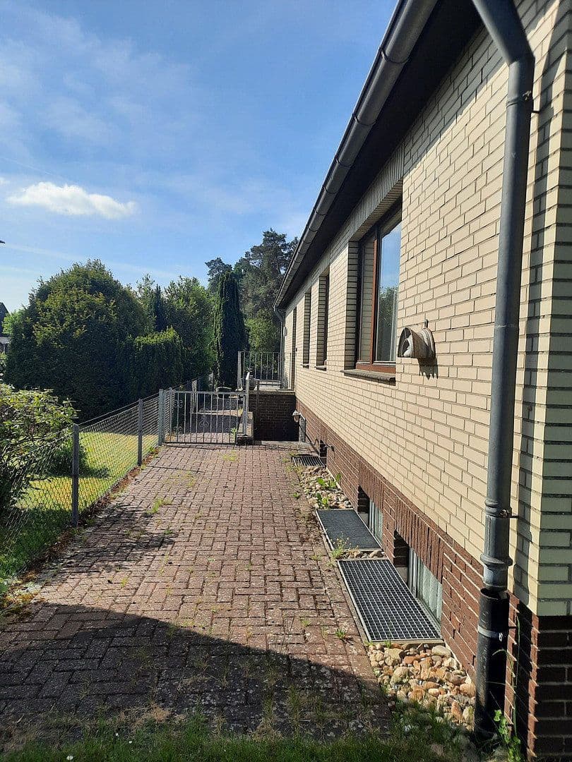 Prodej domu 196 m², pozemek 1.104 m², Munster, Dolní Sasko Prodej domu 196 m², pozemek 1.104 m², Munster, Dolní Sasko