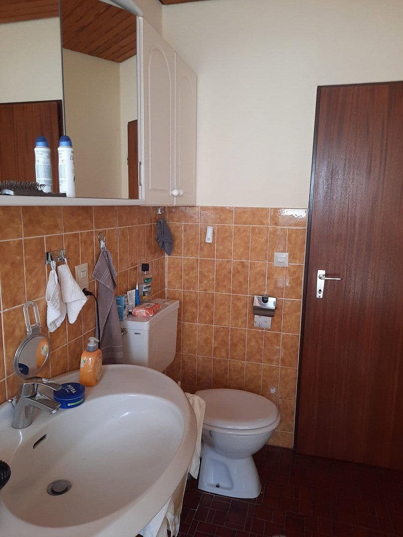 Prodej domu 196 m², pozemek 1.104 m², Munster, Dolní Sasko Prodej domu 196 m², pozemek 1.104 m², Munster, Dolní Sasko