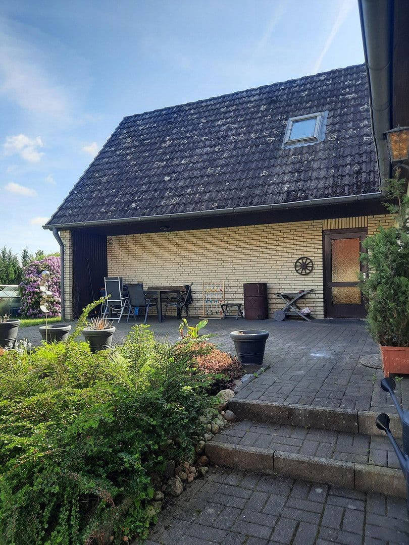 Prodej domu 196 m², pozemek 1.104 m², Munster, Dolní Sasko Prodej domu 196 m², pozemek 1.104 m², Munster, Dolní Sasko