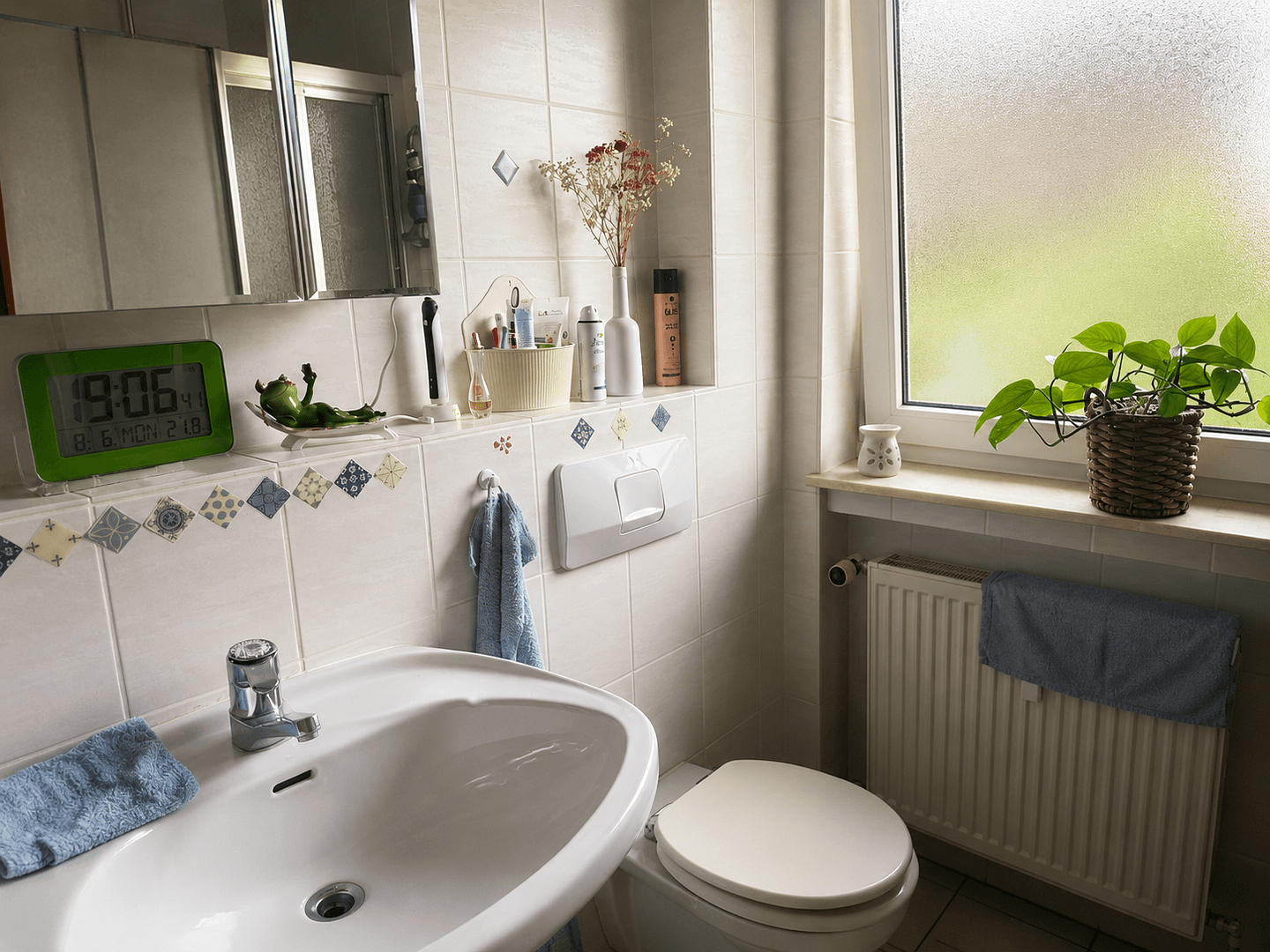 Pronájem bytu 4+1 150 m², Spitzwegstraße 6, Alzenau, Bavorsko Pronájem bytu 4+1 150 m², Spitzwegstraße 6, Alzenau, Bavorsko