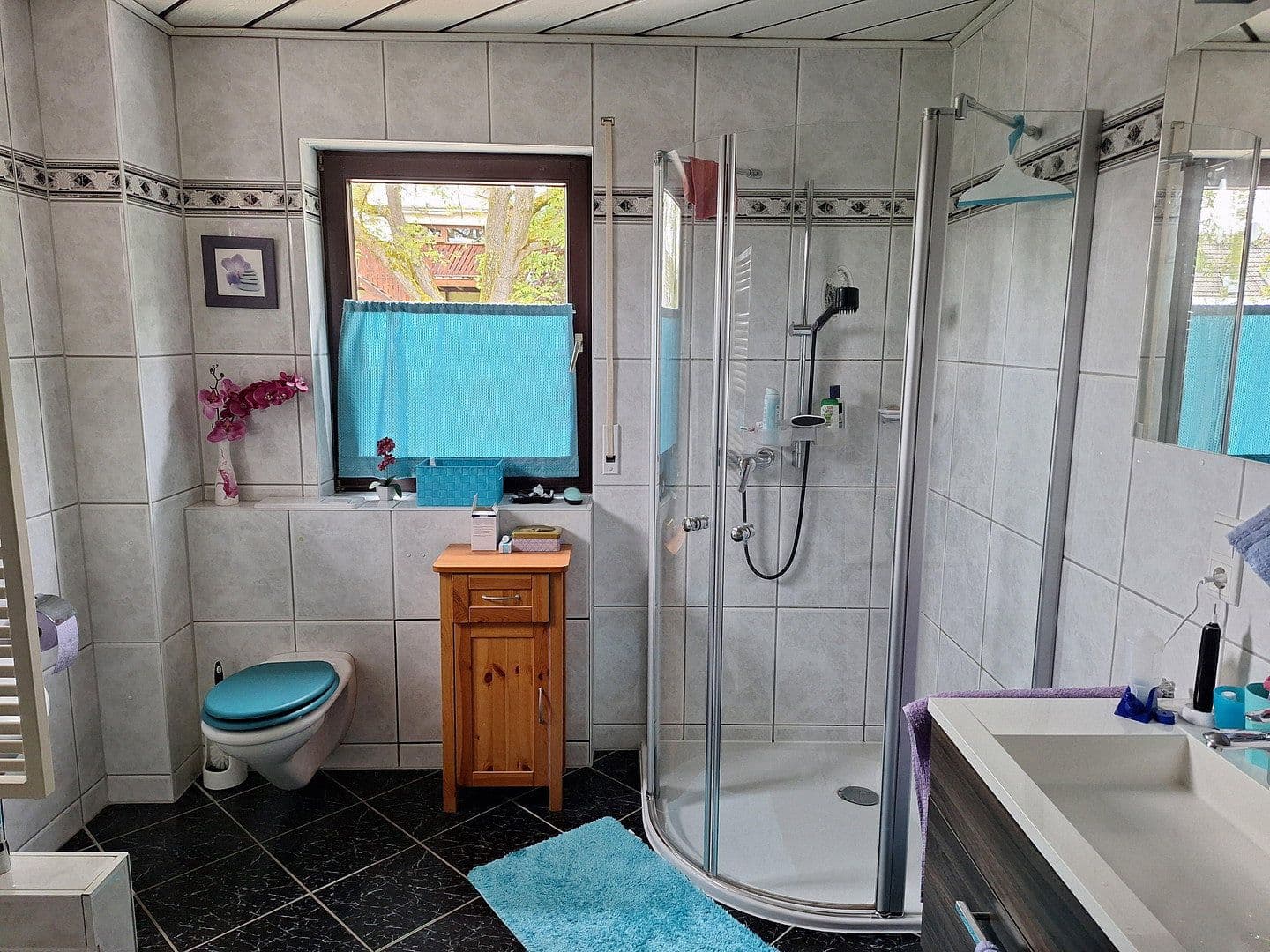 Prodej domu 240 m², pozemek 800 m², Trinkbornstrasse 15, Waldsolms, Hessen Prodej domu 240 m², pozemek 800 m², Trinkbornstrasse 15, Waldsolms, Hessen