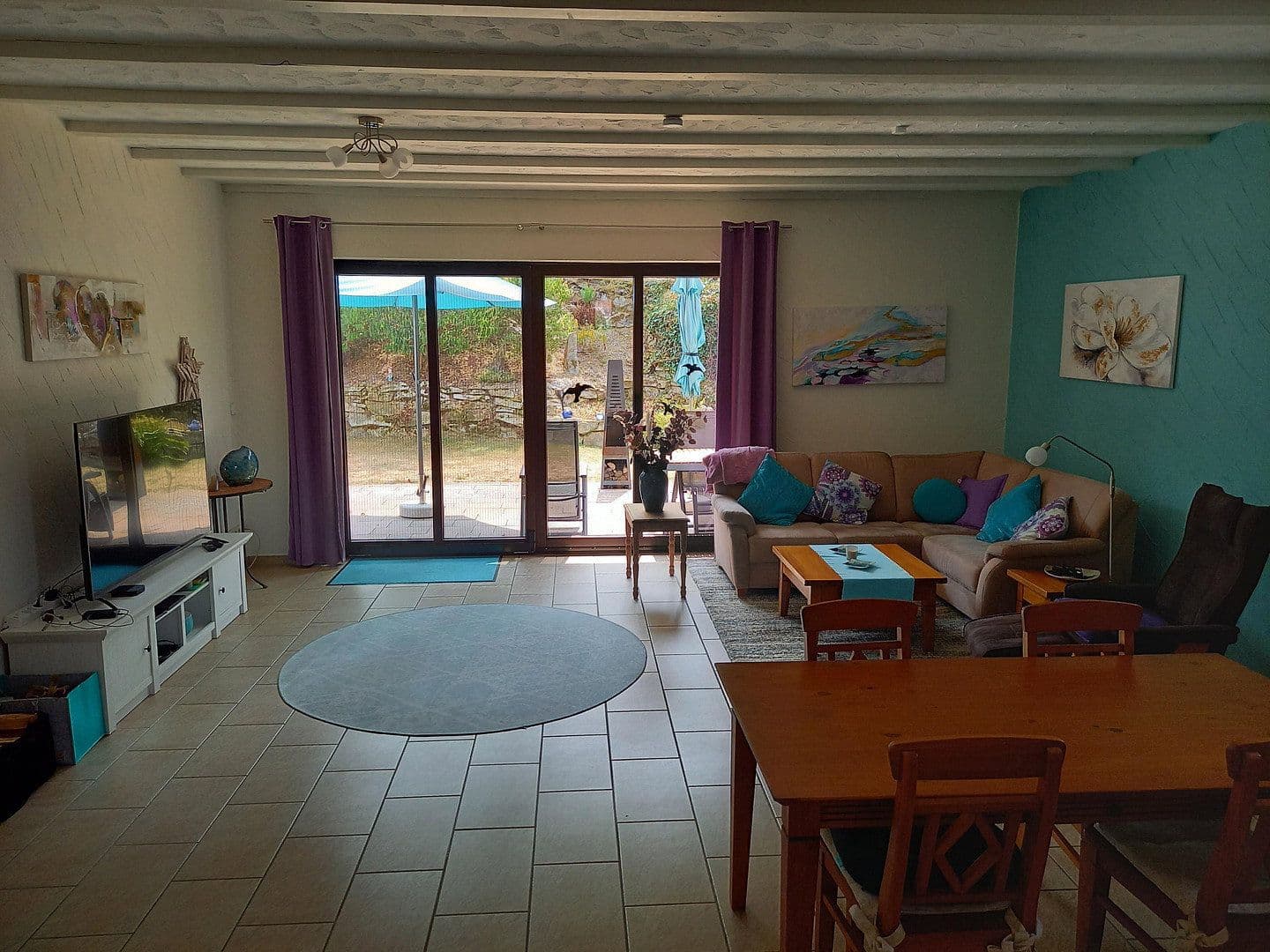 Prodej domu 240 m², pozemek 800 m², Trinkbornstrasse 15, Waldsolms, Hessen Prodej domu 240 m², pozemek 800 m², Trinkbornstrasse 15, Waldsolms, Hessen