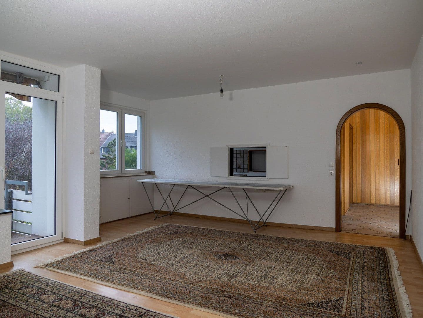 Pronájem bytu 4+1 91 m², Burgstraße 20, Duisburg, Severní Porýní-Vestfálsko Pronájem bytu 4+1 91 m², Burgstraße 20, Duisburg, Severní Porýní-Vestfálsko