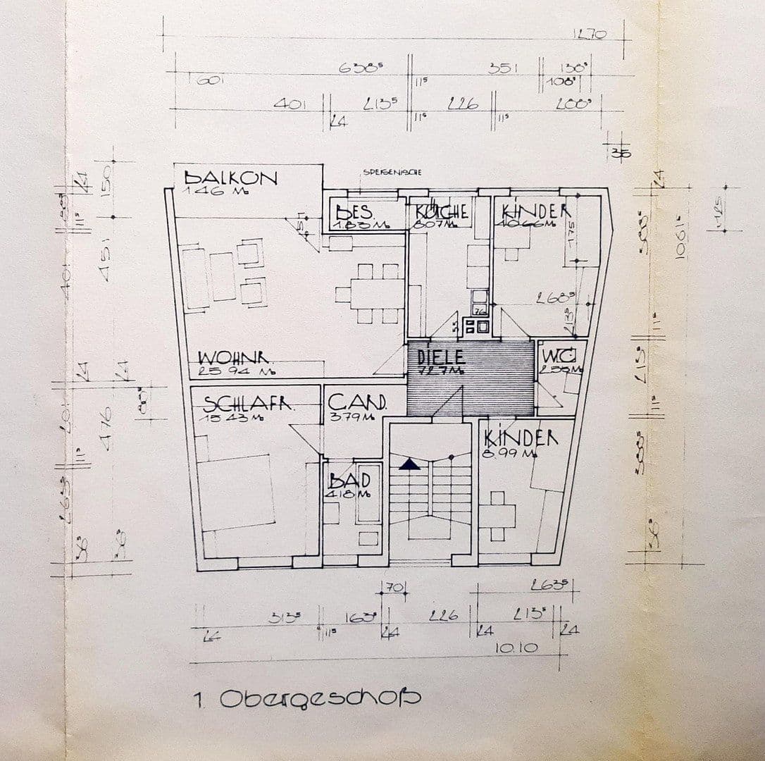 Pronájem bytu 4+1 91 m², Burgstraße 20, Duisburg, Severní Porýní-Vestfálsko Pronájem bytu 4+1 91 m², Burgstraße 20, Duisburg, Severní Porýní-Vestfálsko
