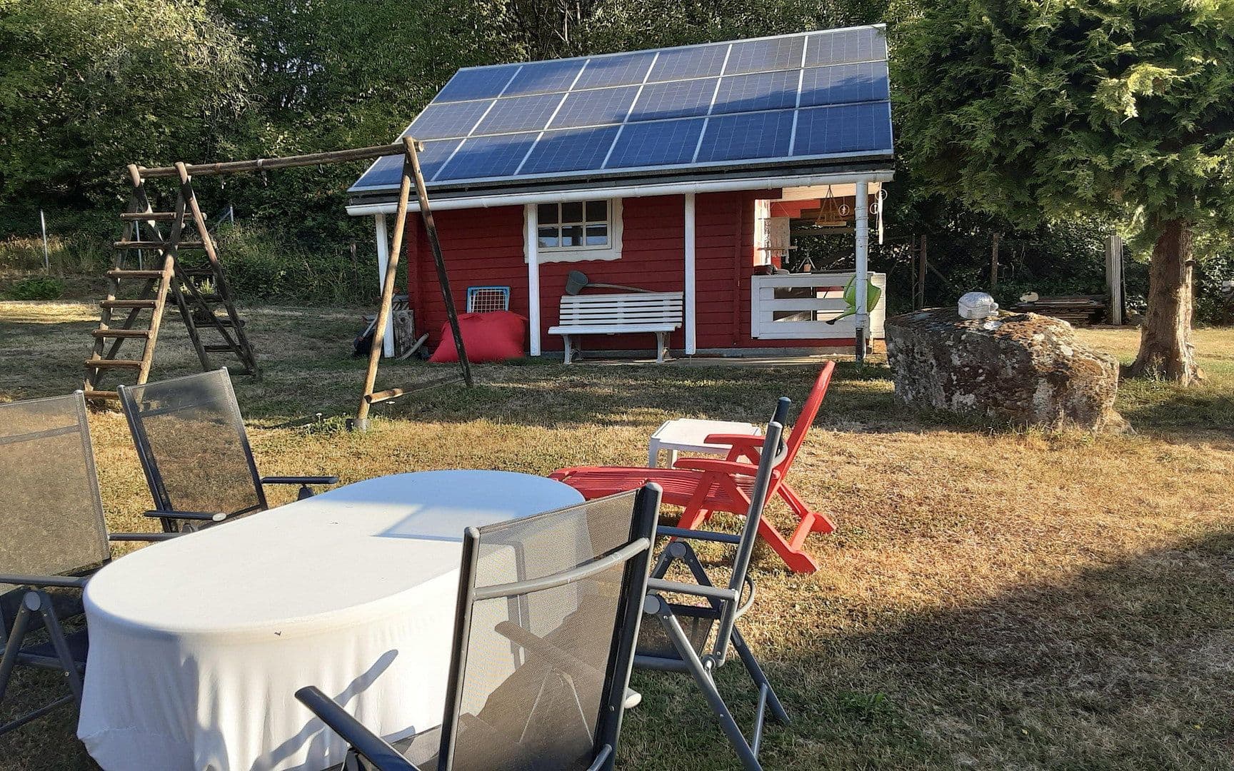 Prodej domu 155 m², pozemek 4.500 m², Akazienweg 10, Zweibrücken, Porýní-Falc Prodej domu 155 m², pozemek 4.500 m², Akazienweg 10, Zweibrücken, Porýní-Falc