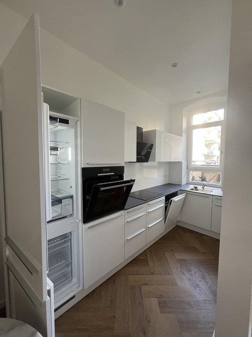 Prodej bytu 3+1 87 m², Karlsruhe-Durlach, Bádensko-Württembersko Prodej bytu 3+1 87 m², Karlsruhe-Durlach, Bádensko-Württembersko