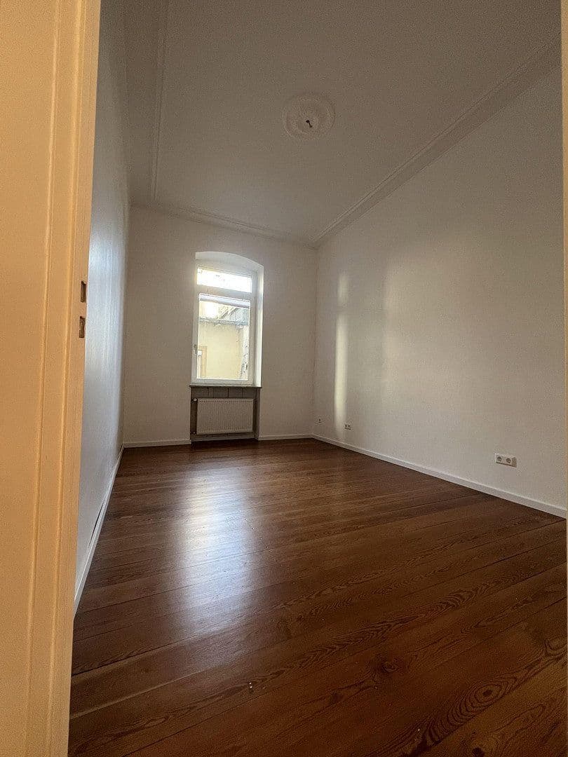 Prodej bytu 3+1 87 m², Karlsruhe-Durlach, Bádensko-Württembersko Prodej bytu 3+1 87 m², Karlsruhe-Durlach, Bádensko-Württembersko