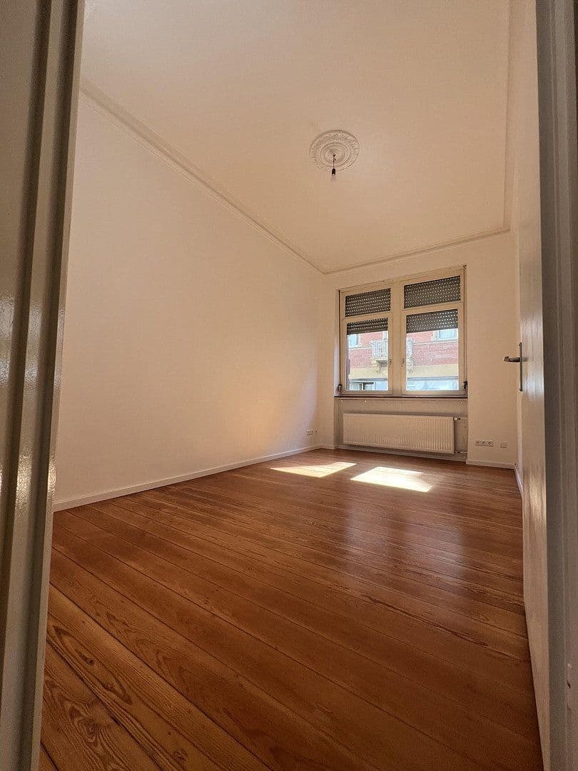 Prodej bytu 3+1 87 m², Karlsruhe-Durlach, Bádensko-Württembersko Prodej bytu 3+1 87 m², Karlsruhe-Durlach, Bádensko-Württembersko