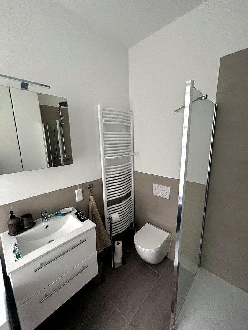 Pronájem bytu 1+1 42 m², Berlin, Berlín Pronájem bytu 1+1 42 m², Berlin, Berlín