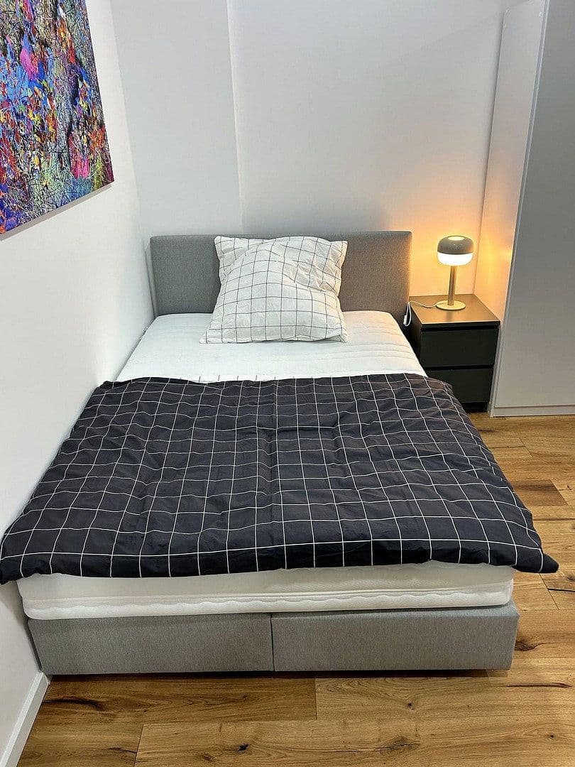 Pronájem bytu 1+1 42 m², Berlin, Berlín Pronájem bytu 1+1 42 m², Berlin, Berlín