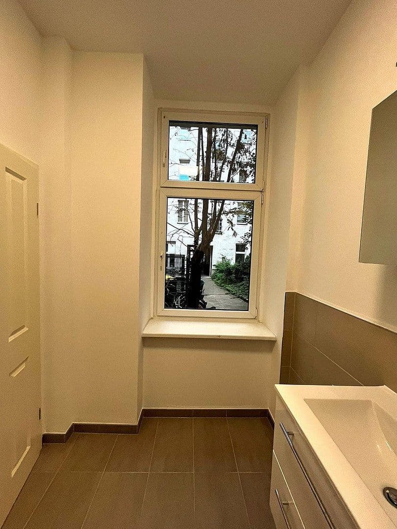 Pronájem bytu 1+1 42 m², Berlin, Berlín Pronájem bytu 1+1 42 m², Berlin, Berlín