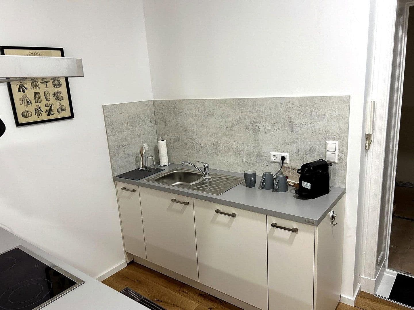 Pronájem bytu 1+1 42 m², Berlin, Berlín Pronájem bytu 1+1 42 m², Berlin, Berlín