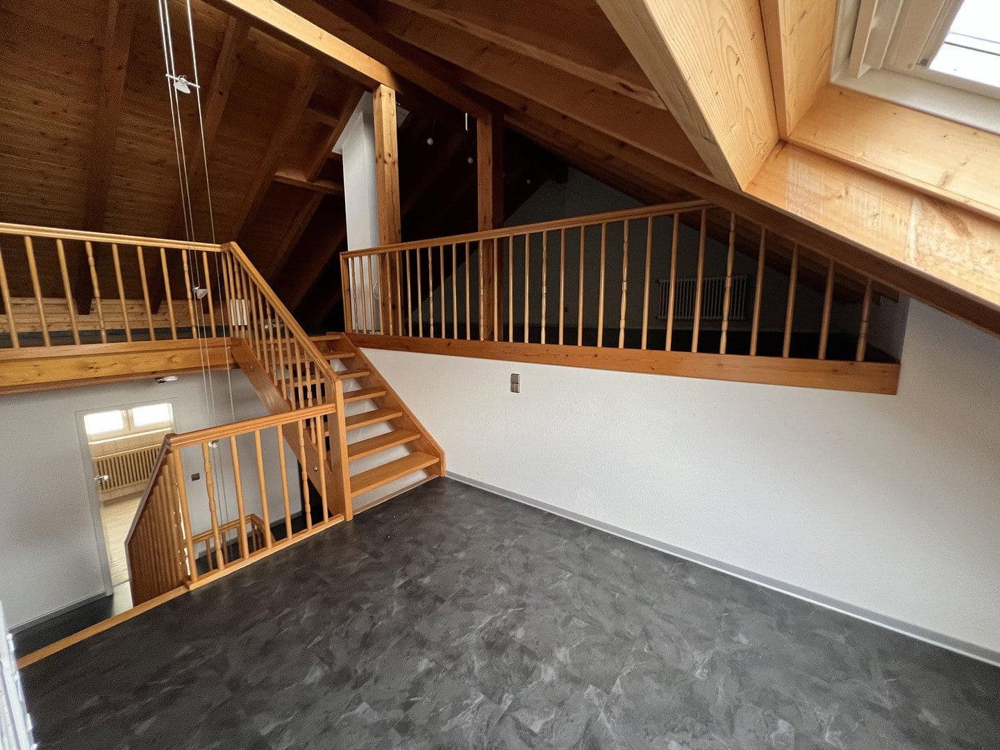 Prodej domu 167 m², pozemek 245 m², Donaueschingen, Bádensko-Württembersko Prodej domu 167 m², pozemek 245 m², Donaueschingen, Bádensko-Württembersko