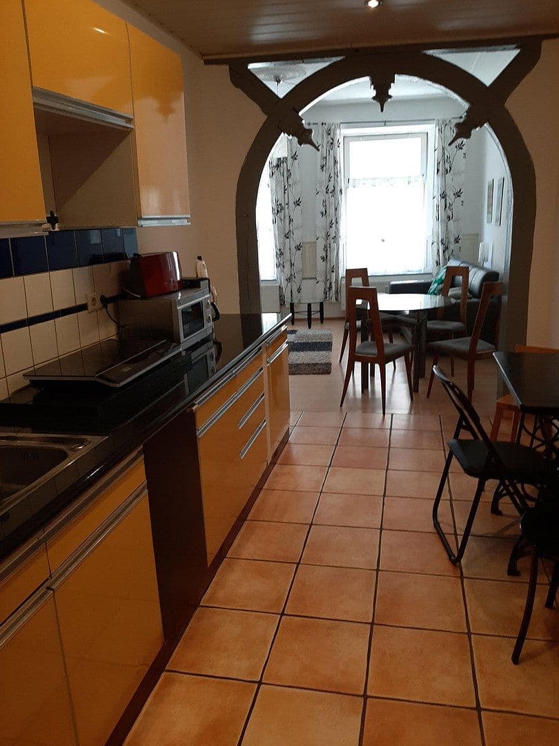 Pronájem bytu 2+1 60 m², Schirmstraße, Fürth, Bavorsko Pronájem bytu 2+1 60 m², Schirmstraße, Fürth, Bavorsko