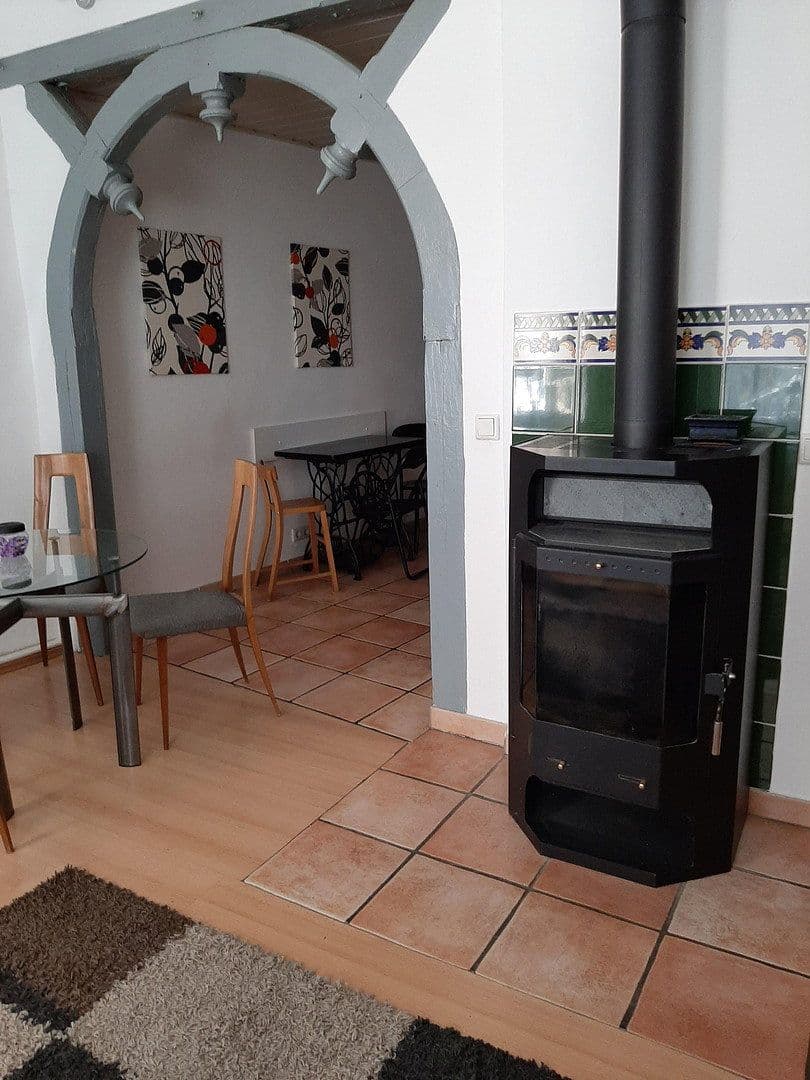 Pronájem bytu 2+1 60 m², Schirmstraße, Fürth, Bavorsko Pronájem bytu 2+1 60 m², Schirmstraße, Fürth, Bavorsko