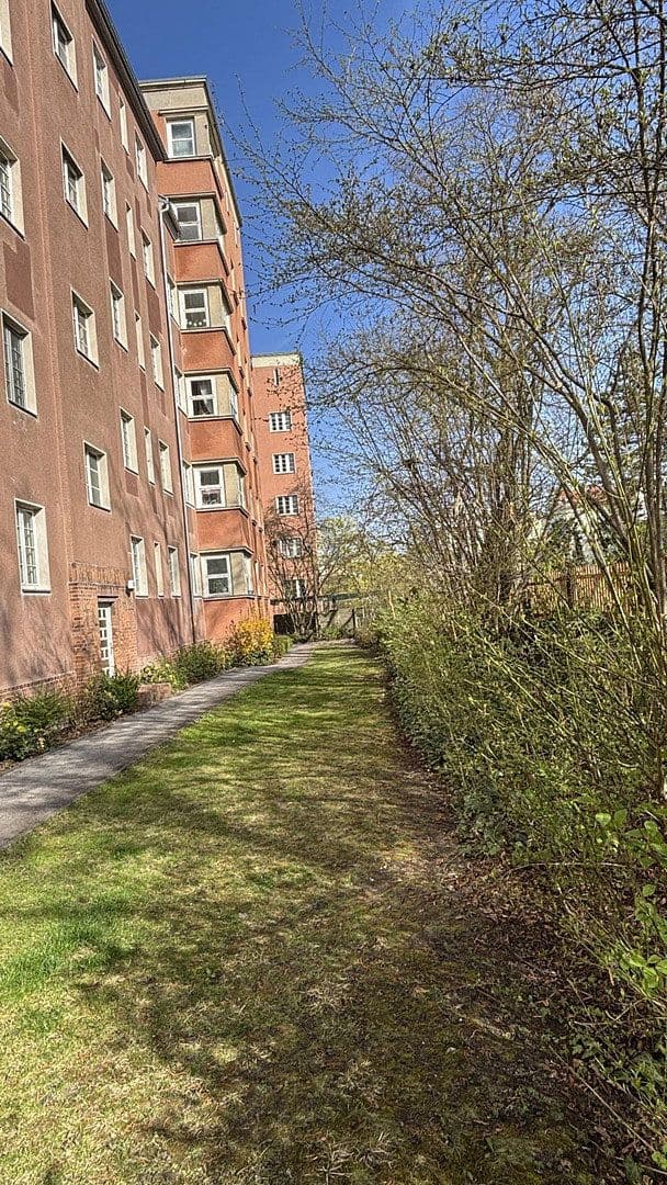 Prodej bytu 2+1 45 m², Berlin - Schöneberg, Berlín Prodej bytu 2+1 45 m², Berlin - Schöneberg, Berlín