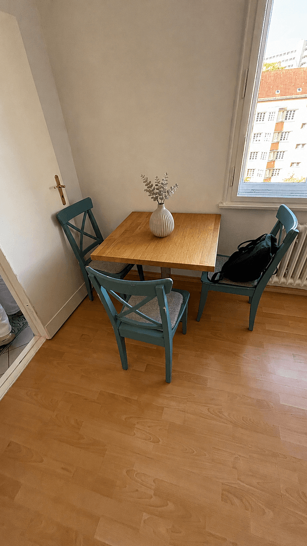 Prodej bytu 2+1 45 m², Berlin - Schöneberg, Berlín Prodej bytu 2+1 45 m², Berlin - Schöneberg, Berlín