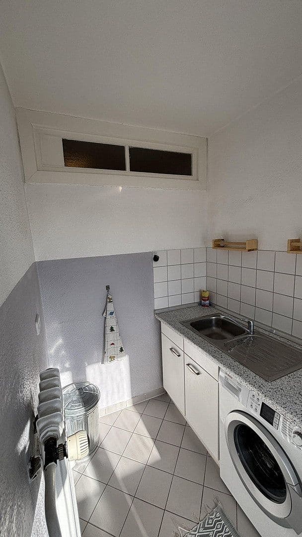 Prodej bytu 2+1 45 m², Berlin - Schöneberg, Berlín Prodej bytu 2+1 45 m², Berlin - Schöneberg, Berlín