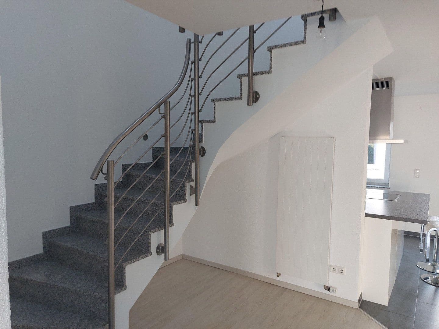 Pronájem bytu 3+1 140 m², Keimstr. 17, Langen, Hessen Pronájem bytu 3+1 140 m², Keimstr. 17, Langen, Hessen