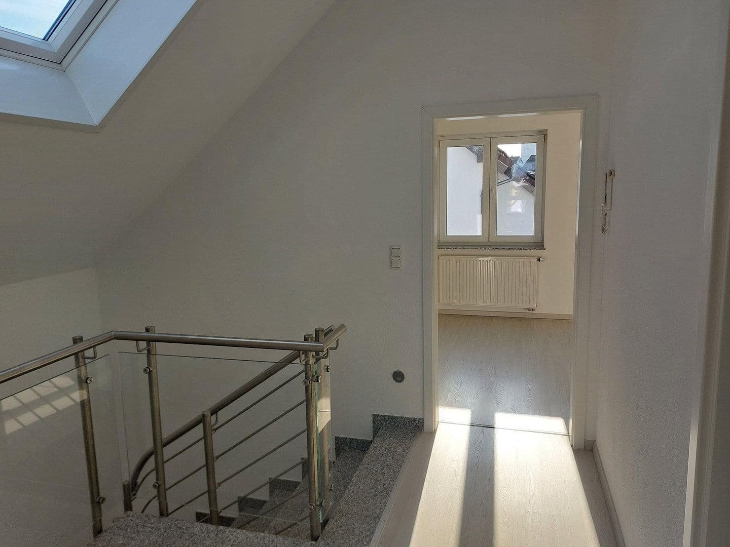 Pronájem bytu 3+1 140 m², Keimstr. 17, Langen, Hessen Pronájem bytu 3+1 140 m², Keimstr. 17, Langen, Hessen