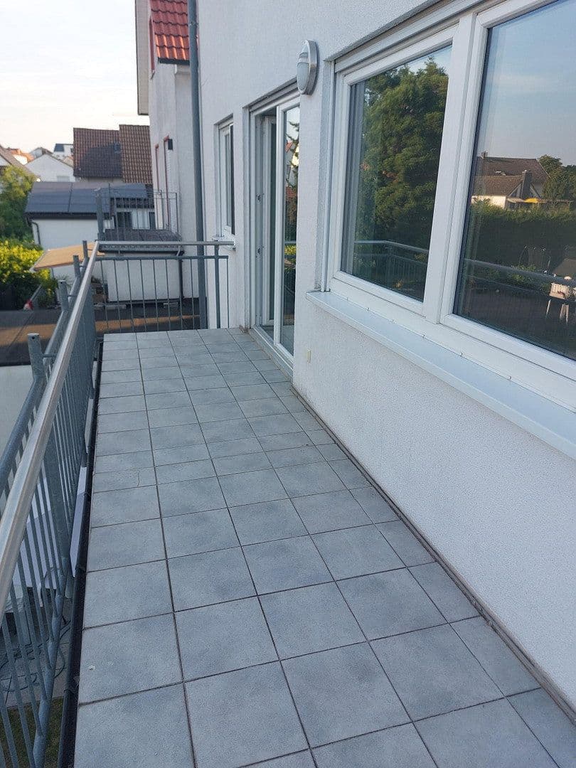 Pronájem bytu 3+1 140 m², Keimstr. 17, Langen, Hessen Pronájem bytu 3+1 140 m², Keimstr. 17, Langen, Hessen