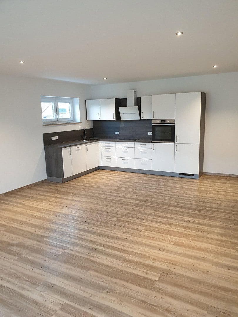 Pronájem bytu 2+1 60 m², Ingolstadt, Bavorsko Pronájem bytu 2+1 60 m², Ingolstadt, Bavorsko