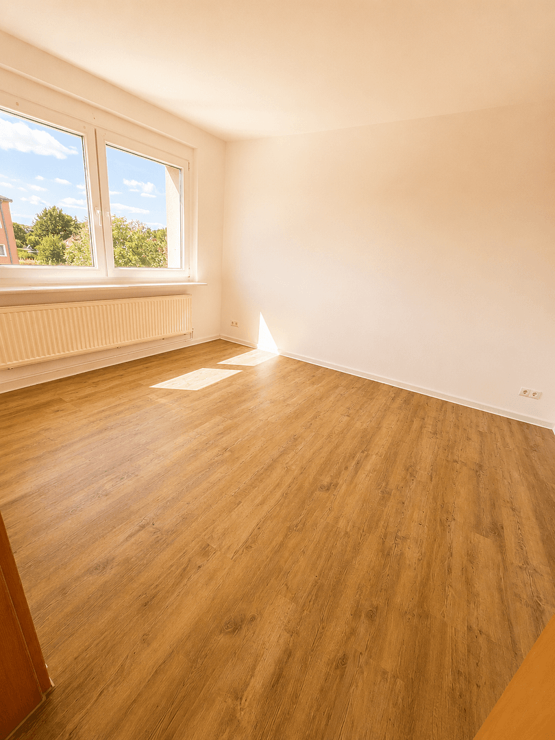 Pronájem bytu 4+1 79 m², Straße der Jugend 2, Altenpleen, Mecklenburg-Vorpommern Pronájem bytu 4+1 79 m², Straße der Jugend 2, Altenpleen, Mecklenburg-Vorpommern