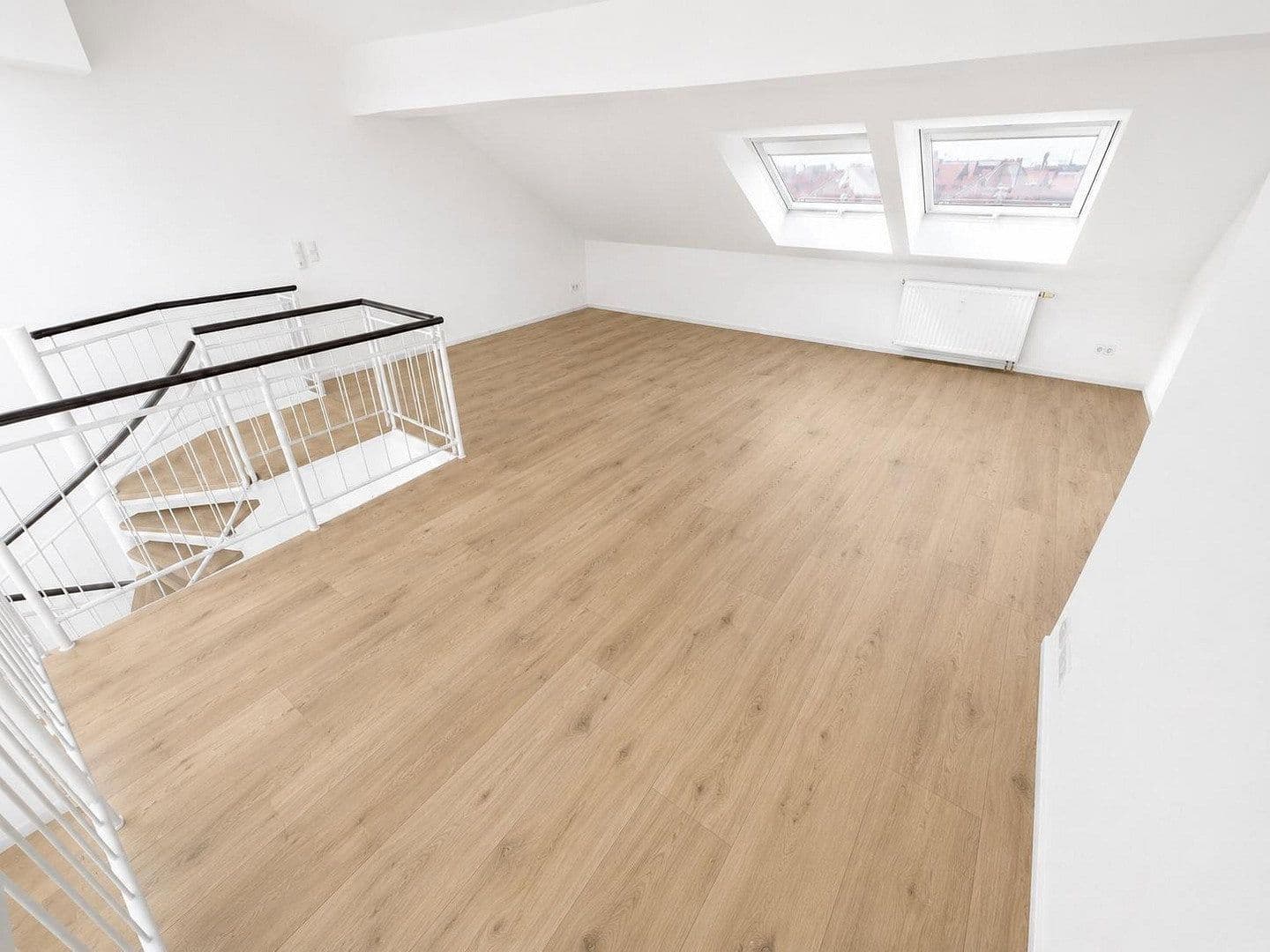 Pronájem bytu 3+1 83 m², Ankerstrasse 12, Halle (Saale), Sasko-Anhaltsko Pronájem bytu 3+1 83 m², Ankerstrasse 12, Halle (Saale), Sasko-Anhaltsko