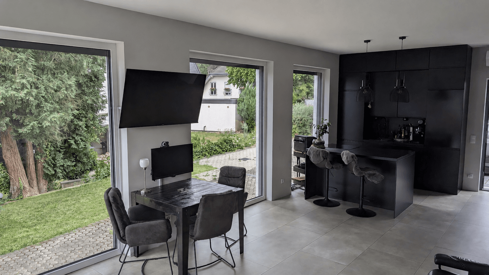 Prodej domu 165 m², pozemek 365 m², Bergisch Gladbach, Severní Porýní-Vestfálsko Prodej domu 165 m², pozemek 365 m², Bergisch Gladbach, Severní Porýní-Vestfálsko