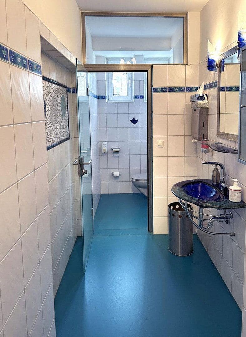 Pronájem kanceláře 1.500 m², Königswarterstraße 44, Fürth, Bavorsko Pronájem kanceláře 1.500 m², Königswarterstraße 44, Fürth, Bavorsko