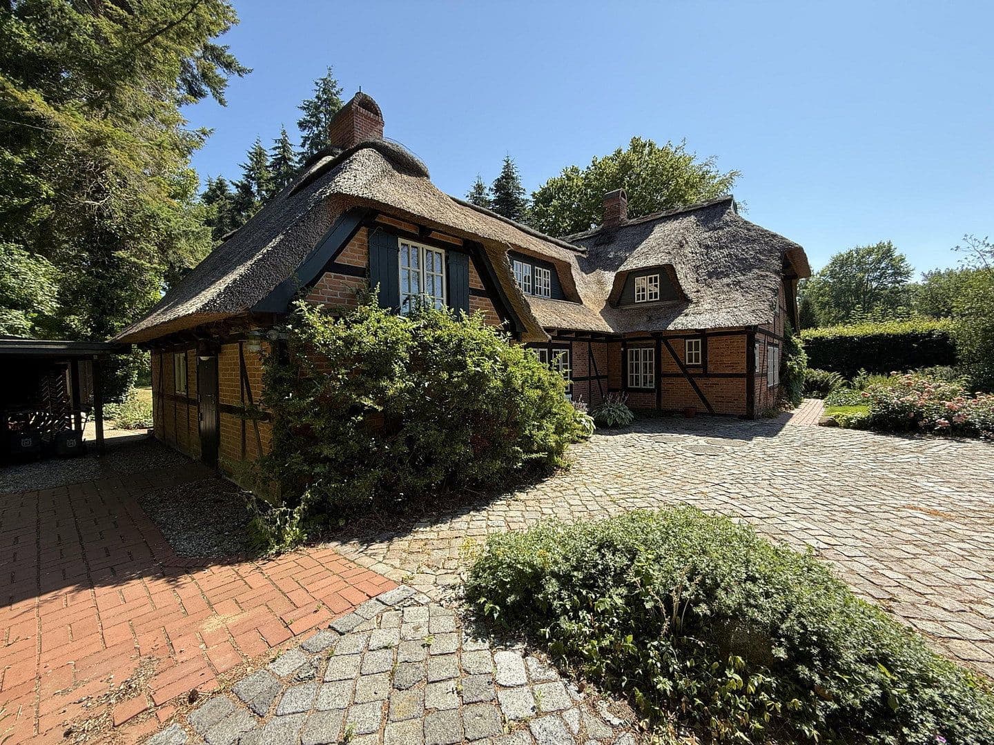 Prodej domu 199 m², pozemek 2.479 m², Lensahn, Šlesvicko-Holštýnsko Prodej domu 199 m², pozemek 2.479 m², Lensahn, Šlesvicko-Holštýnsko