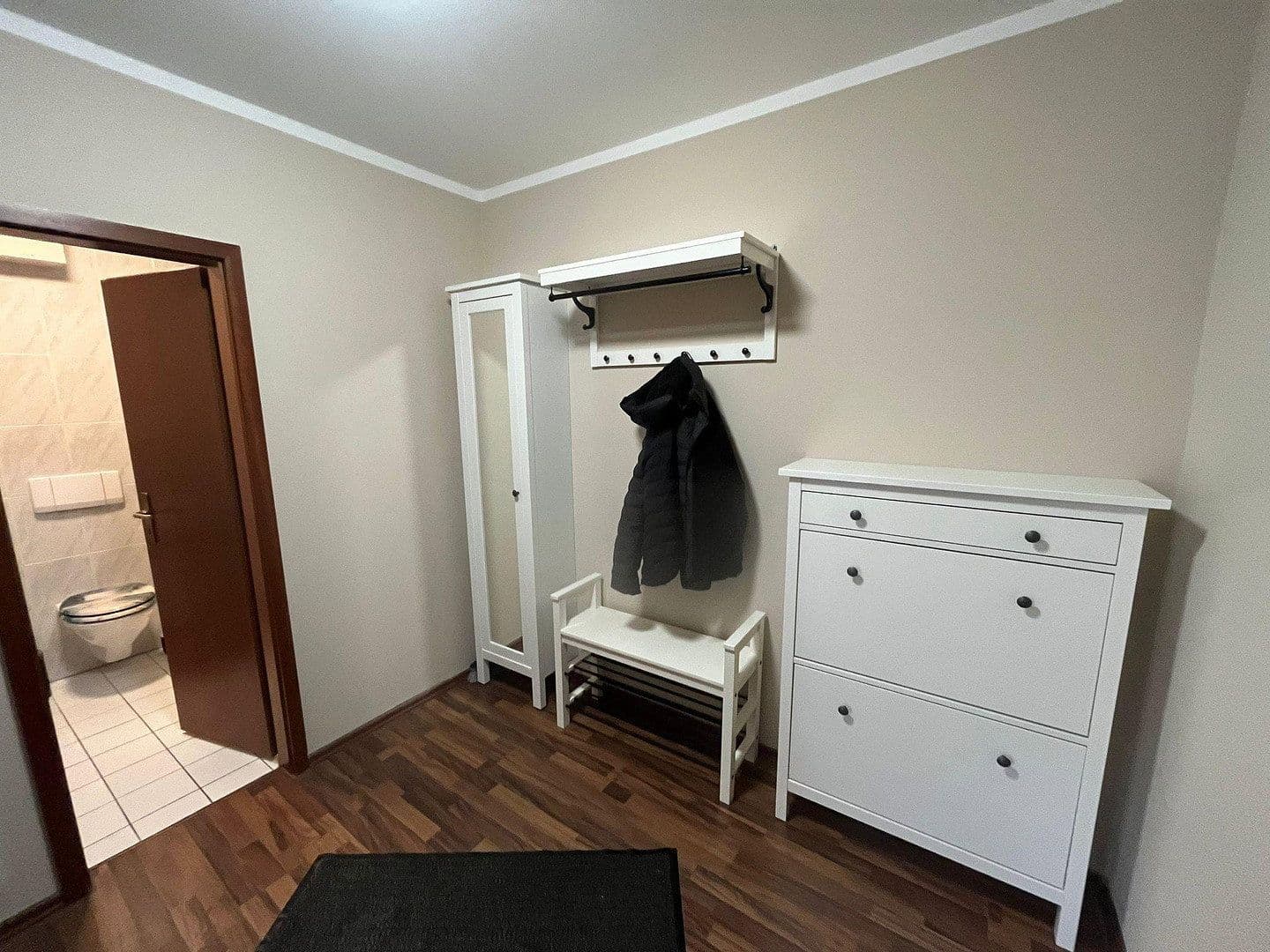 Pronájem bytu 3+1 84 m², Am Falkenberg 106, Berlin, Berlín Pronájem bytu 3+1 84 m², Am Falkenberg 106, Berlin, Berlín