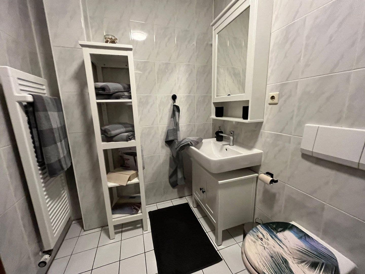 Pronájem bytu 3+1 84 m², Am Falkenberg 106, Berlin, Berlín Pronájem bytu 3+1 84 m², Am Falkenberg 106, Berlin, Berlín