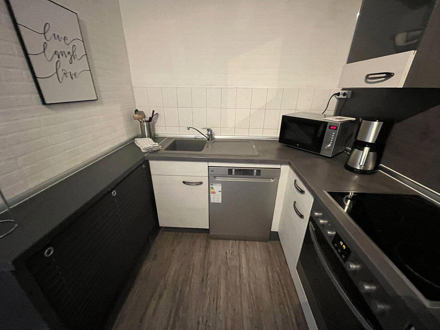 Pronájem bytu 3+1 84 m², Am Falkenberg 106, Berlin, Berlín Pronájem bytu 3+1 84 m², Am Falkenberg 106, Berlin, Berlín